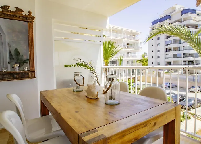 Playa Arenal Grupo Terra De Mar 칼페